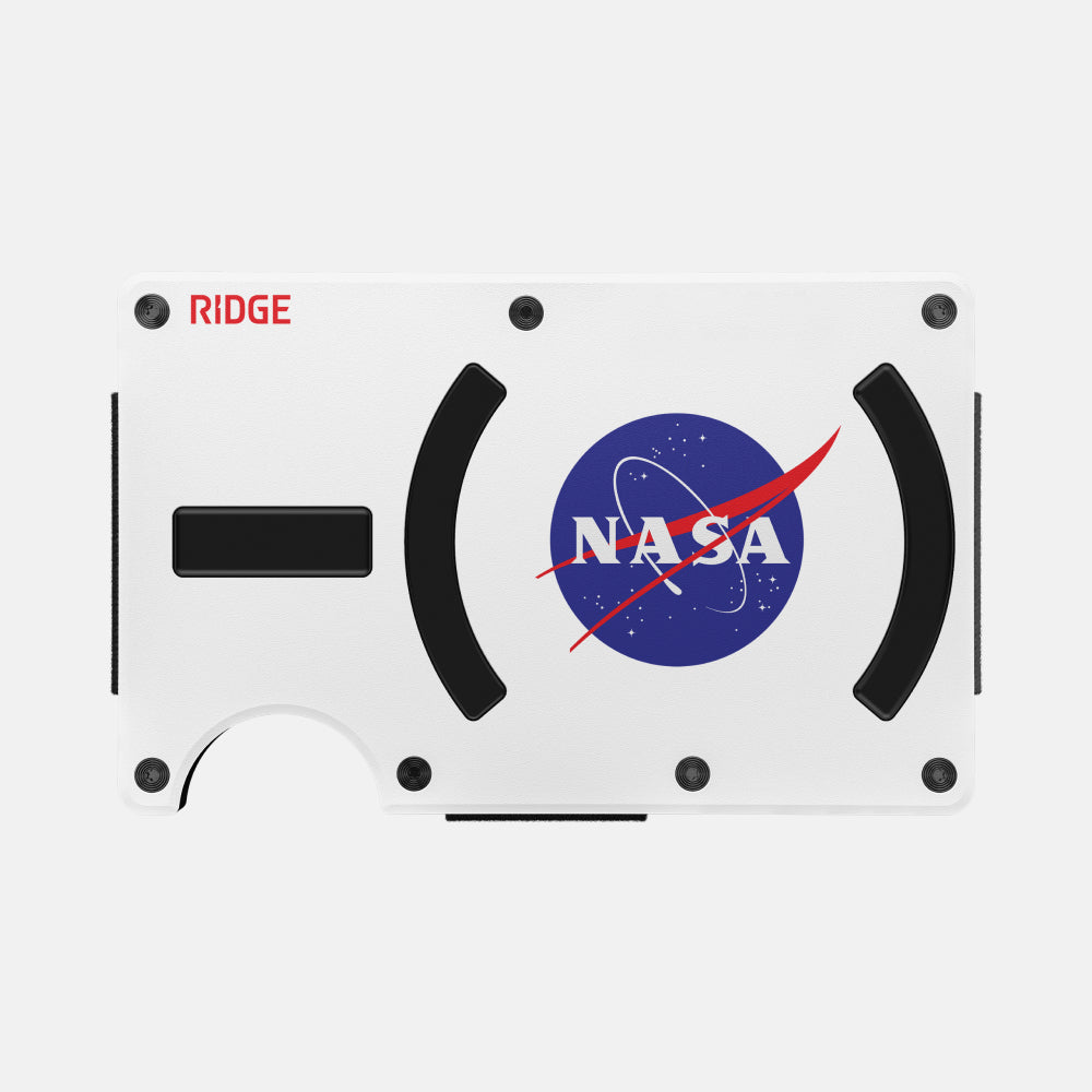 PDP SWATCH // NASA Magsafe Wallets [HIDE]